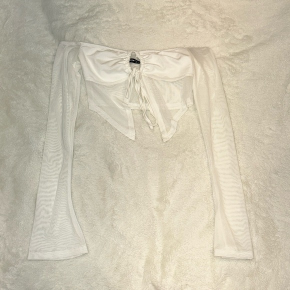 White SHEIN crop top - Picture 3 of 5